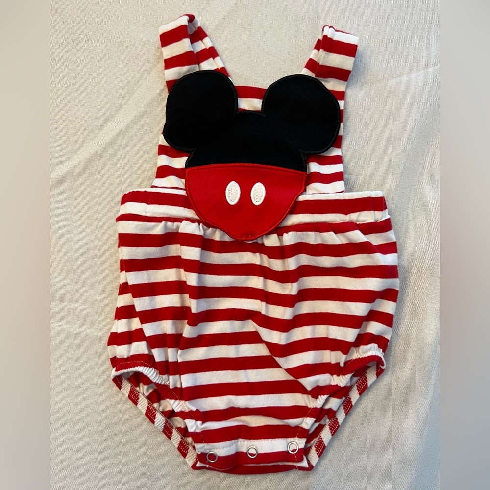 Mickey Bubble with button straps. Size 6-12 months.